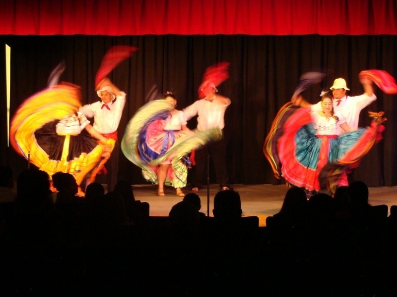 Arts & Entertainment